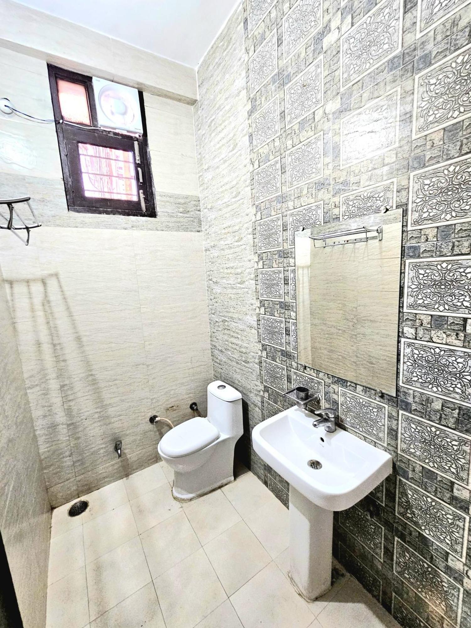 Hotel Kailash Residency Rishīkesh Extérieur photo