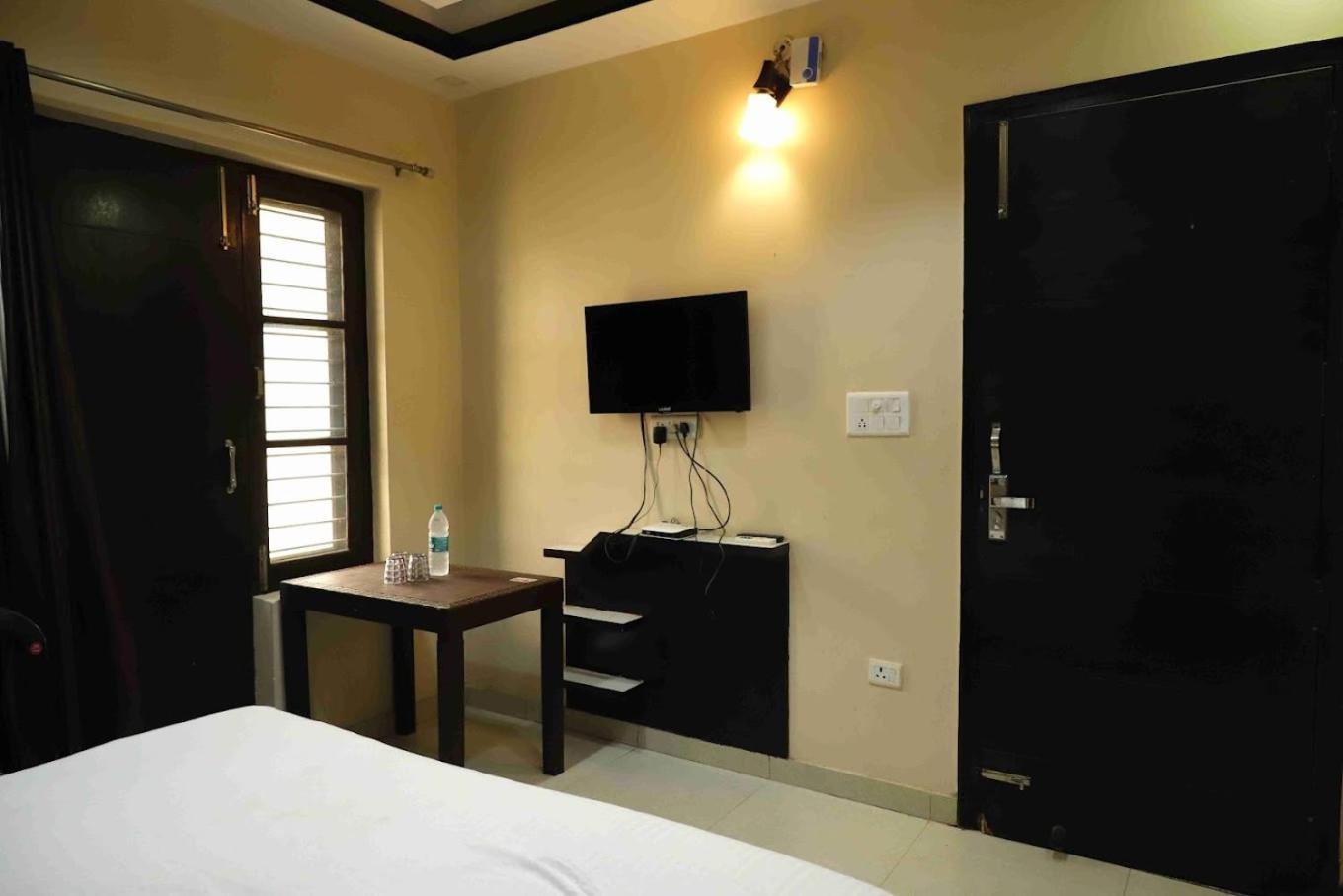 Hotel Kailash Residency Rishīkesh Extérieur photo